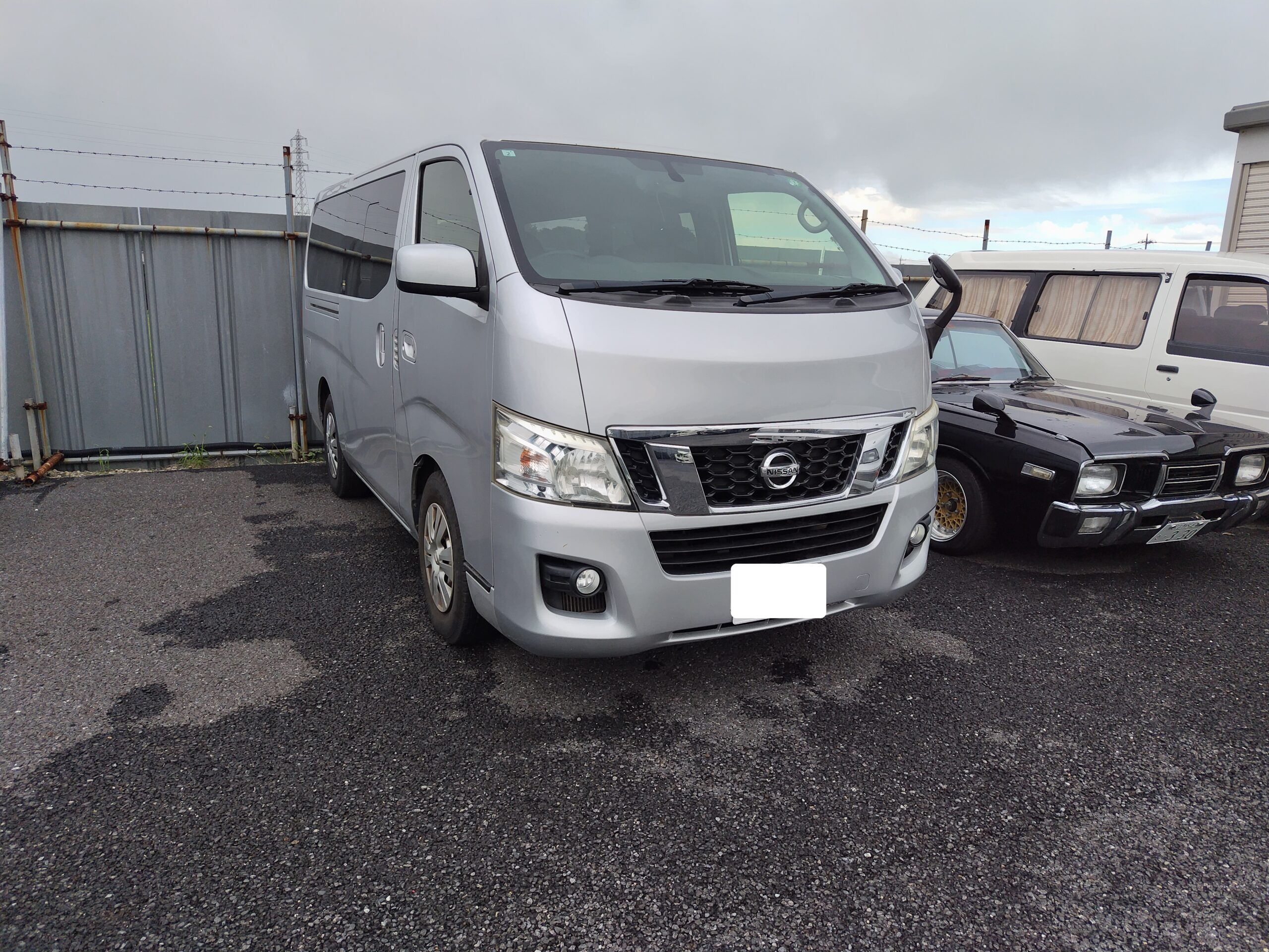 NV350　キャラバンの、エアコン修理です。